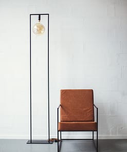 IRON Bauhaus style leather armchair odinis fotelis
